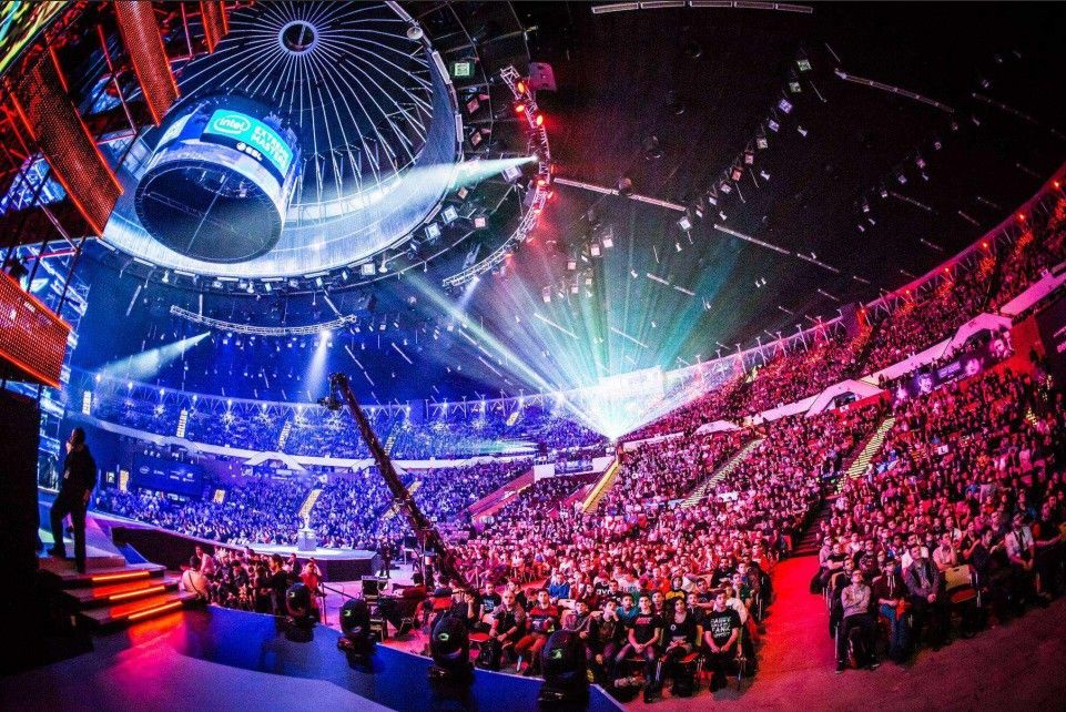 整个晚宴宛 整个晚宴宛