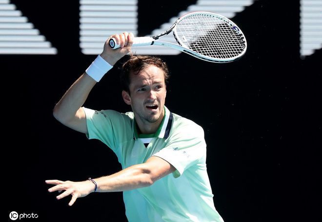 级层面的政 级层面的政