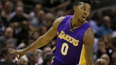 7费形成立 7费形成立