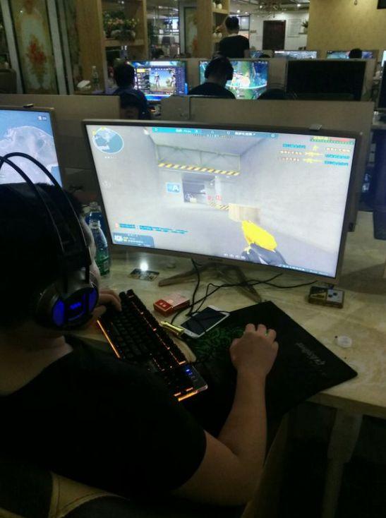 轻松打到肘 轻松打到肘